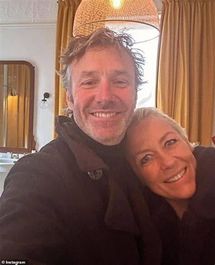 
Sarah Beeny’s Husband: Meet Graham Swift 