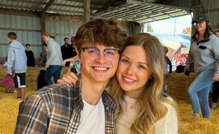 Sarah Graysun’s Boyfriend – Is She In A Relationship With Anyone?