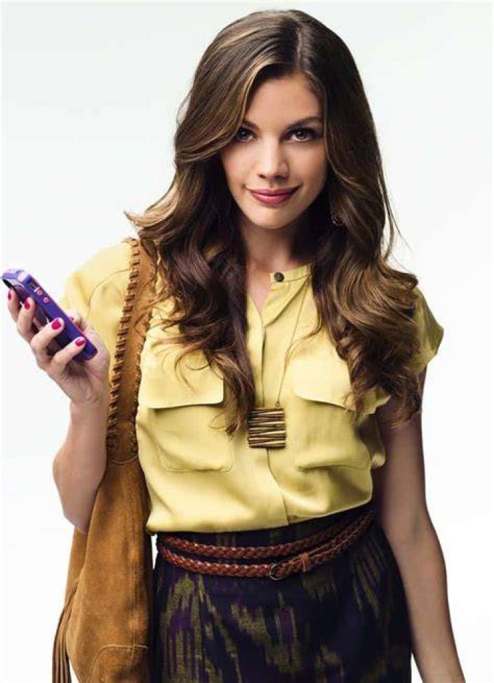 Sarah Habel Height, Age, Boyfriend, Biography, Wiki, Net Worth