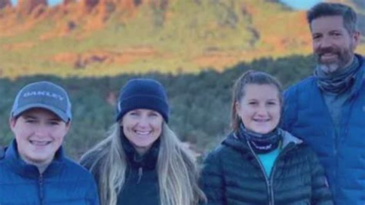 Sarah Louise Crocker GoFundMe: Fundraiser raises over $21,000 for California mother who fell to death while attempting to save teen