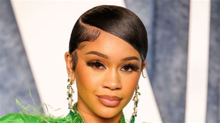 
Saweetie’s No Make Up Look – Here’s What Her Fans Thought Of Her Looks! 