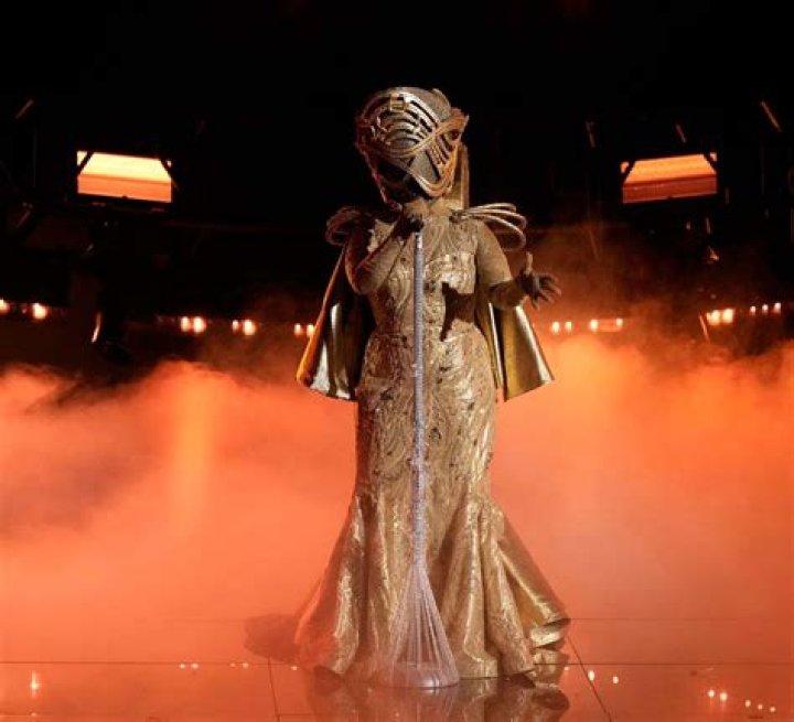 
Season 8 of ‘The Masked Singer’ Promises to Be “Savage” — What to Know About the New Format 