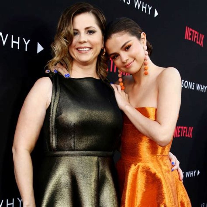 
Selena Gomez’s Mom Says She Won’t Watch ‘My Mind & Me’ Film: ‘It’s Going to Hurt My Stomach’ 