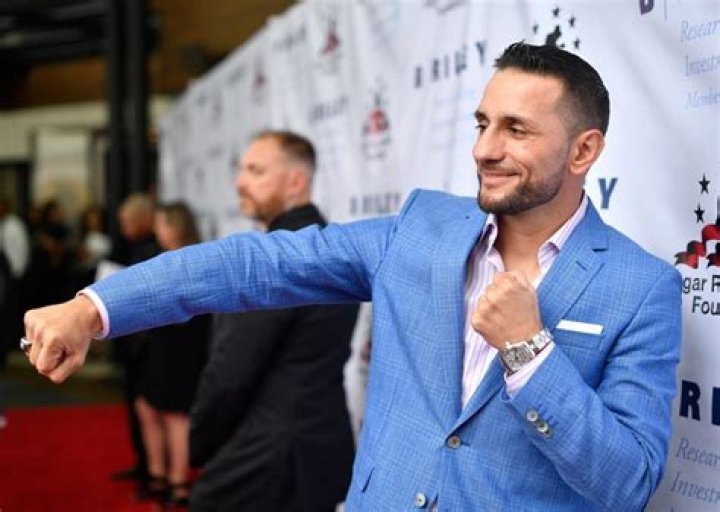 Sergio Mora Height, Weight, Net Worth, Age, Birthday, Wikipedia, Who, Nationality, Biography