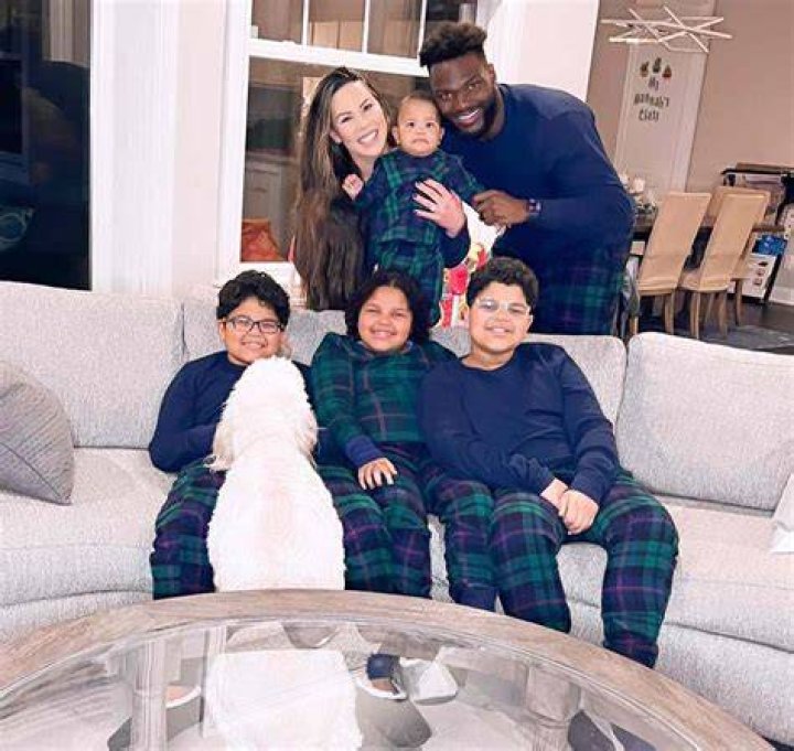 Shaquil Barrett Wife Who is Shaquil Barrett Wife?
