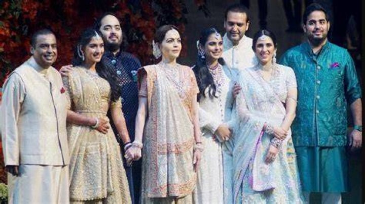 
Shobna Gulati And Her Husband Anshu Srivastava Relationship Lasted For Short Period 