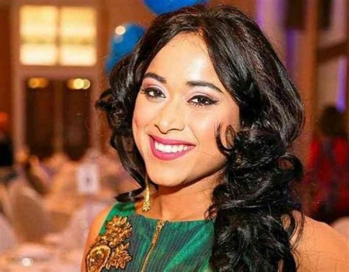 
Shweta Subram Height, Weight, Net Worth, Age, Birthday, Wikipedia, Who, Nationality, Biography 
