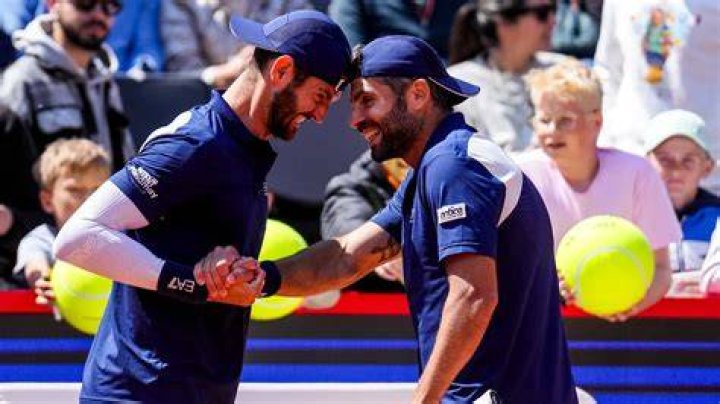 
Simone Bolelli Height, Weight, Net Worth, Age, Birthday, Wikipedia, Who, Nationality, Biography 