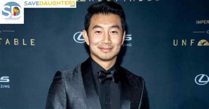 Simu Liu Height, Weight, Net Worth, Age, Birthday, Wikipedia, Who, Nationality, Biography
