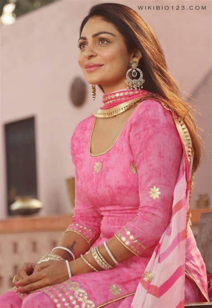 Sonal Bhatt Arshvir Kaur Bajwa Height, Weight, Net Worth, Age, Birthday, Wikipedia, Who, Instagram, Biography