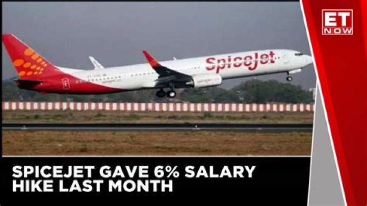 
SpiceJet announces 20% salary hike for pilots from October 