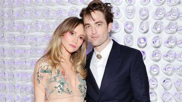 Suki Waterhouse Height, Weight, Net Worth, Age, Birthday, Wikipedia, Who, Instagram, Biography