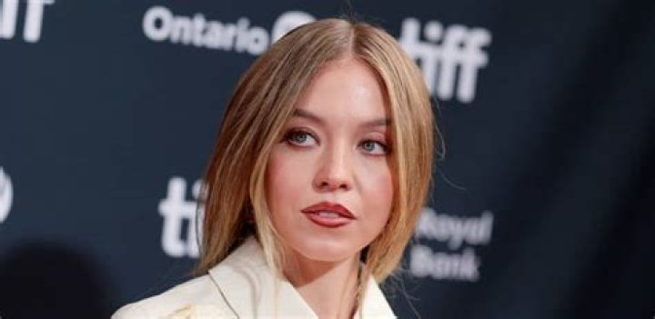 Sydney Sweeney Height, Weight, Net Worth, Age, Birthday, Wikipedia, Who, Nationality, Biography