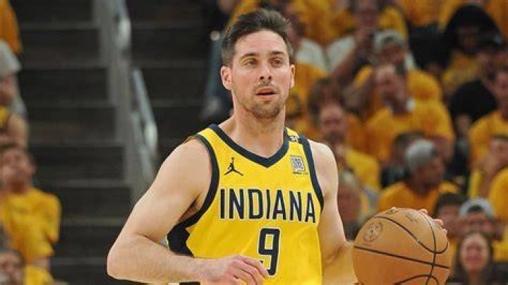 T.J. McConnell Height, Weight, Net Worth, Age, Birthday, Wikipedia, Who, Instagram, Biography