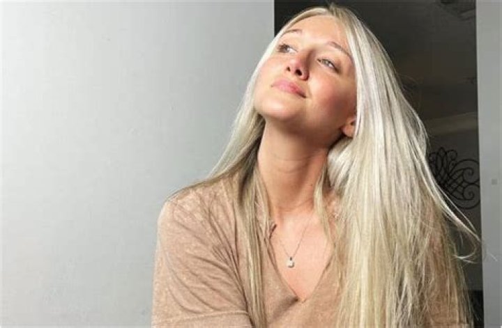 
Tasia Alexis Height, Weight, Net Worth, Age, Birthday, Wikipedia, Who, Nationality, Biography 