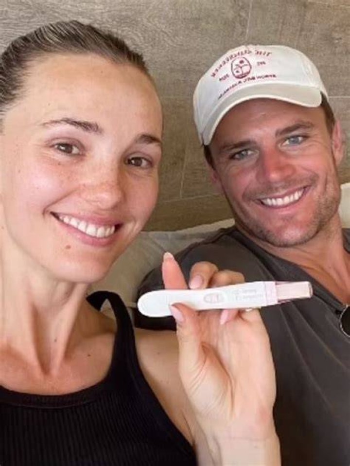 
Taylor Louderman And Brooks Toth Are Expecting Their First Child 