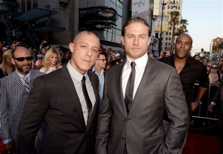 Theo Rossi Height, Weight, Net Worth, Age, Birthday, Wikipedia, Who, Nationality, Biography