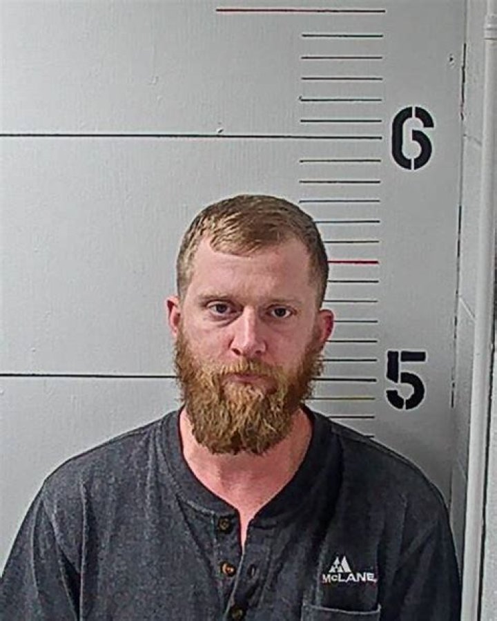 
Todd Chrisley’s Son Kyle Chrisley Gets Arrested for Aggravated Assault in Tennessee 
