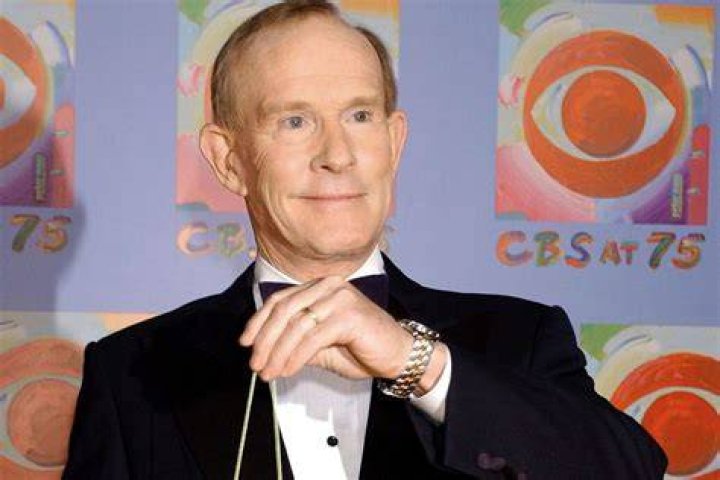 Tom Smothers Height, Weight, Net Worth, Age, Birthday, Wikipedia, Who, Nationality, Biography