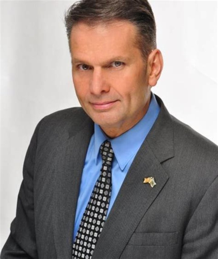 Tommy Bayiokos Height, Weight, Net Worth, Age, Birthday, Wikipedia, Who, Nationality, Biography