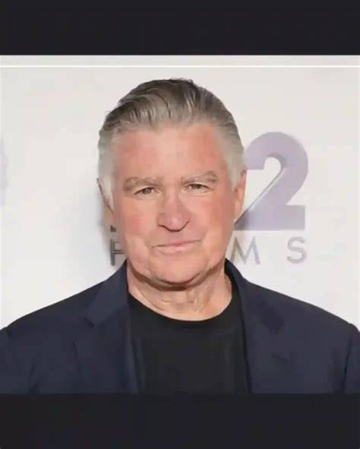 Treat Williams Height, Weight, Net Worth, Age, Birthday, Wikipedia, Who, Nationality, Biography