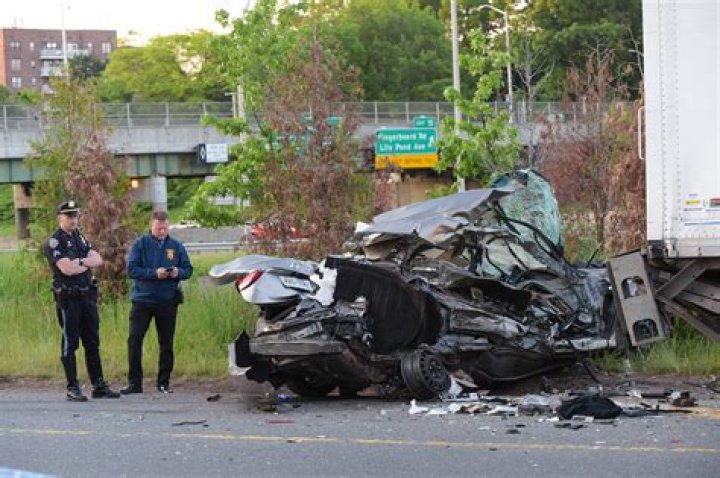 
Trevor Jordan Death Victim Of Car Accident At Blair Road Identified As 23 Year Old Marine Officer 