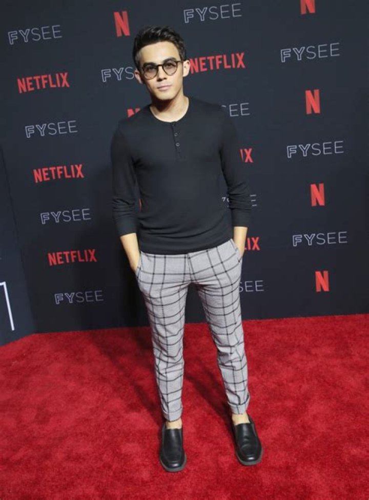 Tyler Alvarez Height, Weight, Net Worth, Age, Birthday, Wikipedia, Who, Nationality, Biography