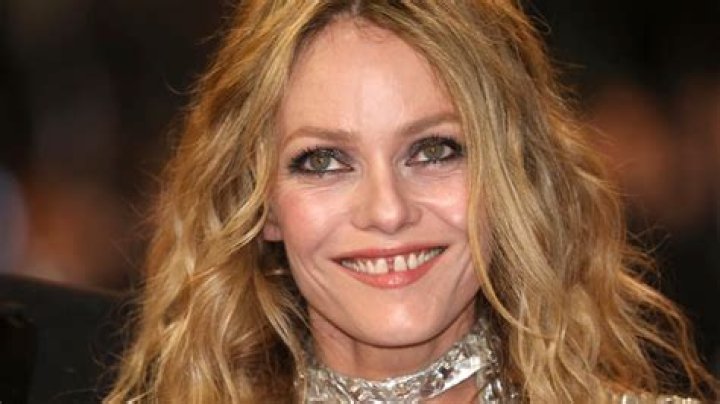 Vanessa Paradis Height, Weight, Net Worth, Age, Birthday, Wikipedia, Who, Nationality, Biography