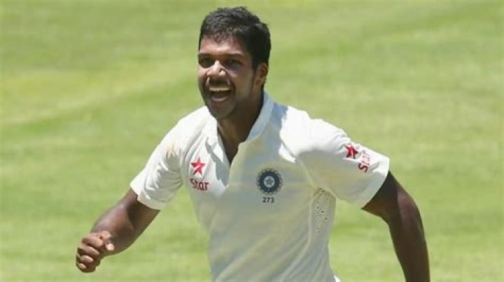 
Varun Aaron Height, Weight, Net Worth, Age, Birthday, Wikipedia, Who, Nationality, Biography 