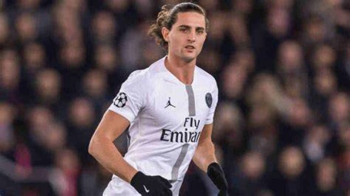 
Veronique Rabiot Height, Weight, Net Worth, Age, Birthday, Wikipedia, Who, Nationality, Biography 
