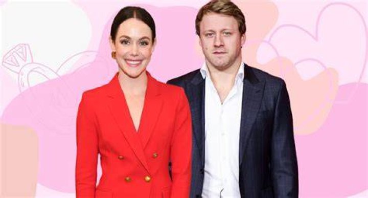 Was Tessa Virtue Married To Scott Moir? New Boyfriend Morgan and Net Worth