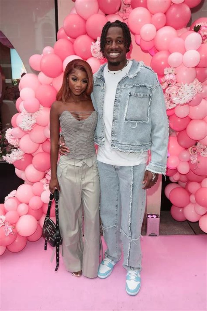 
What was Tanya Manhenga’s first reaction to Love Island’s social media ban rule? Details explored 