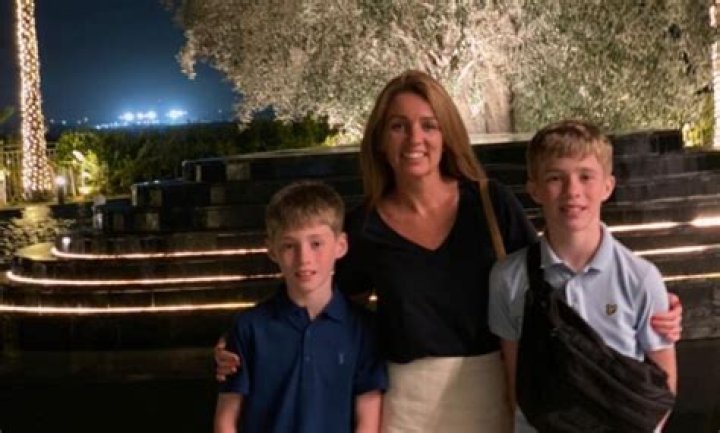 
Where Is Vivien Ross Now? Ally Mccoist Wife Gardener and Family 