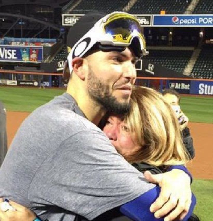 Who Are Eric Hosmer Parents Mike And Ileana Hosmer? Meet The First Baseman Wife And Kids