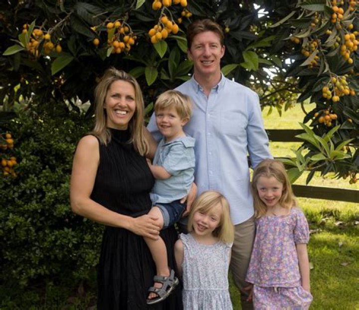 
Who Are Sam Uffindell Parents? Wife Julia Responds To Bullying Scandal 