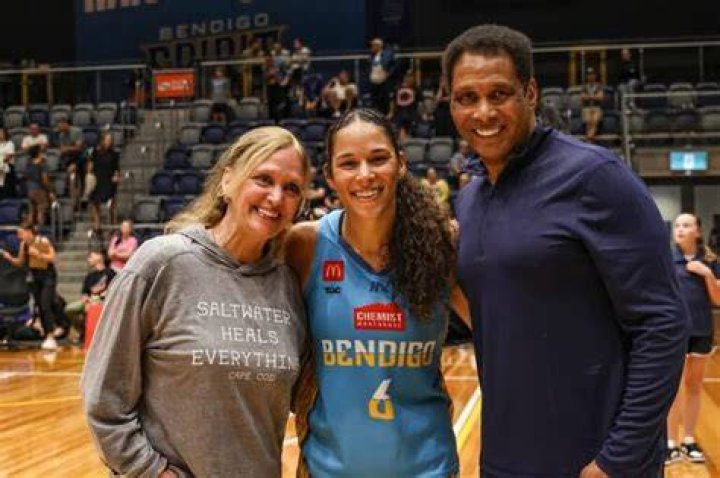
Who Are Veronica Burton Parents? Meet Steve And Ginni Vath Burton 