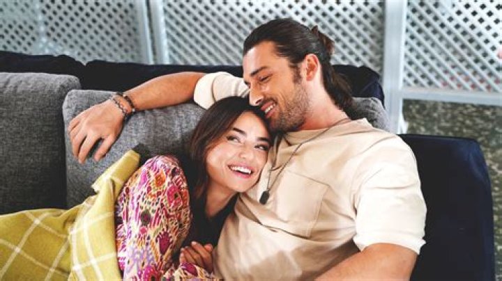 
Who Is Ayça Ayşin Turan Boyfriend? 