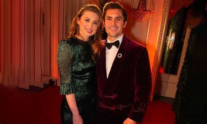 Who Is Eleanor Heydon? Everything About Phil Dunster’s Rumored Girlfriend