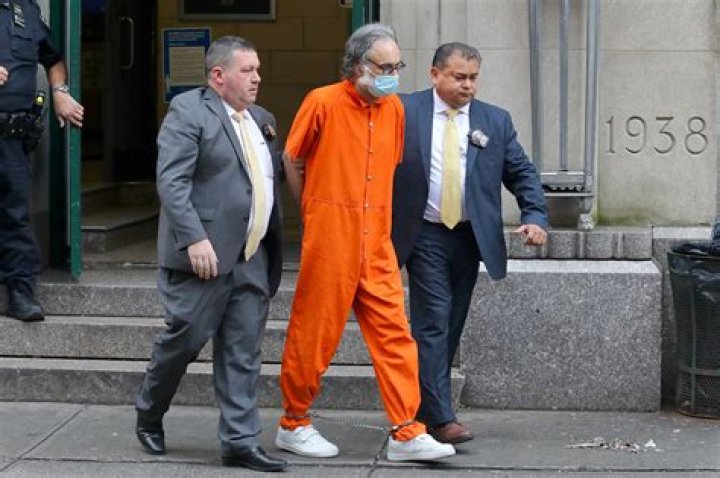 
Who Is Gary Joe Cabana? MoMa Stabbing Suspect Wanted, Broadway Actor Wikipedia & Instagram 