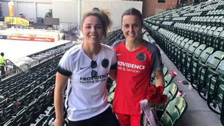 
Who Is Hayley Raso Partner? Footballer’s Dating Rumors With Celeste Boutielle Explained 