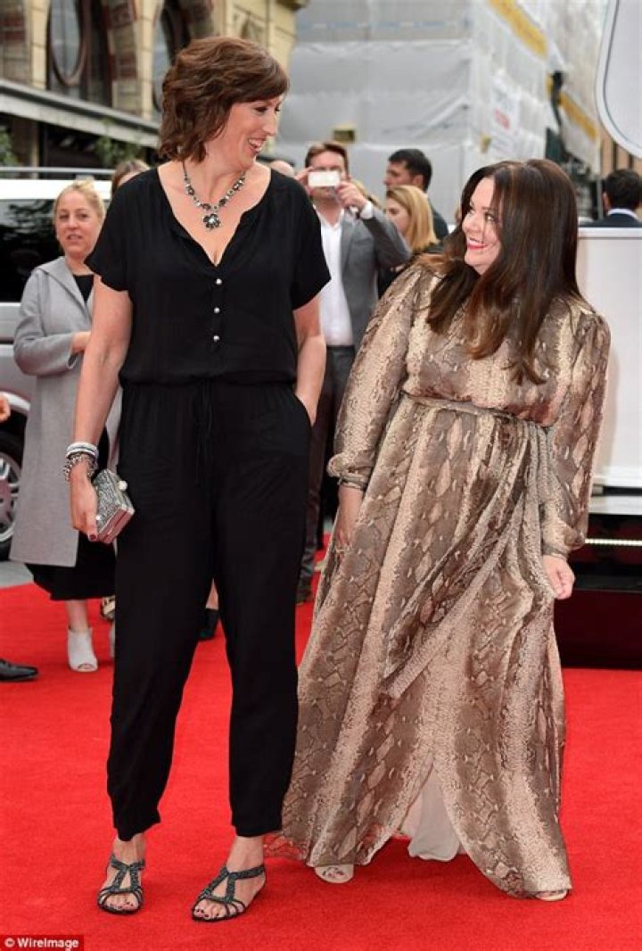 
Who Is Jemaine Clement Wife Miranda Manasiadis? Daughter Sophocles Iraia Clement, Net Worth 