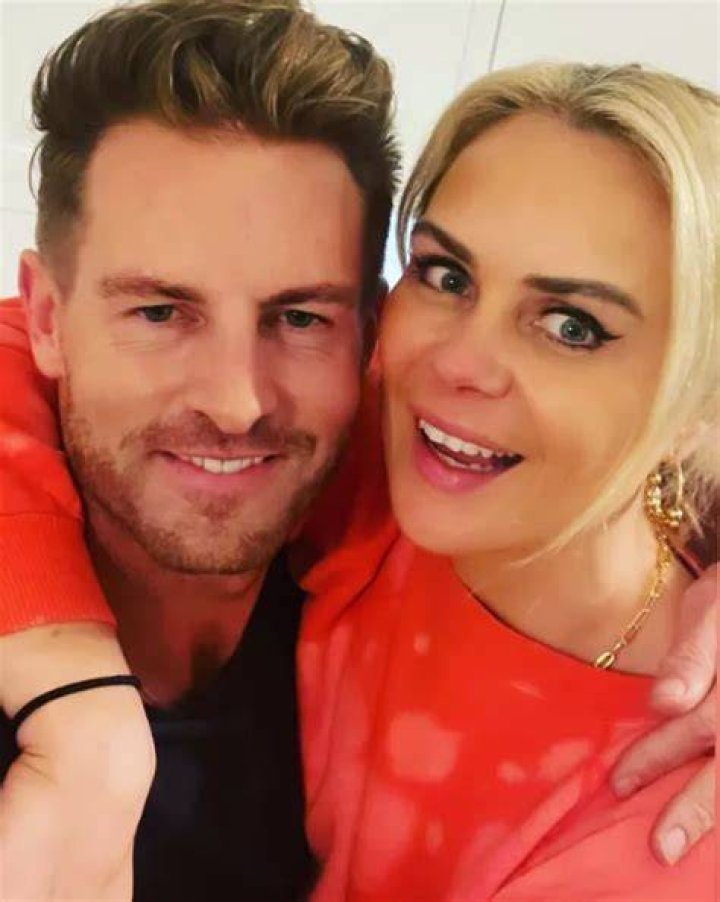 
Who Is Joanne McNally’s Boyfriend, Model Alan Byrne? Explore Her Dating Life 