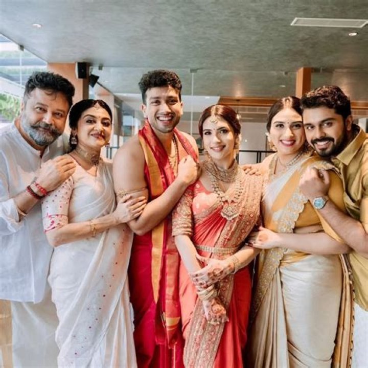 
Who Is Kalidas Jayaram Girlfriend Tarini Kalingarayar? Relationship Timeline: Wife And Net Worth 