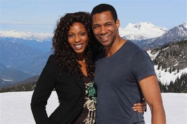 Who Is Lisa Berry- Dion Johnstone Wife? Details To Know