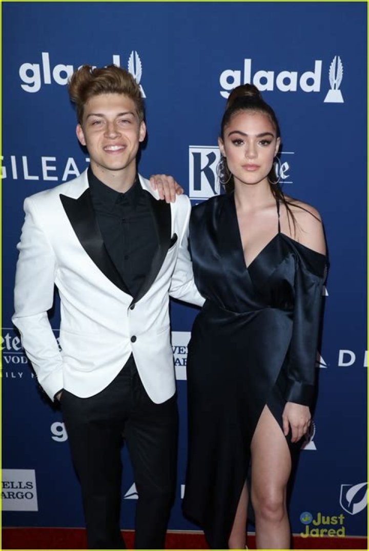 
Who Is Luna Blaise Dating? 