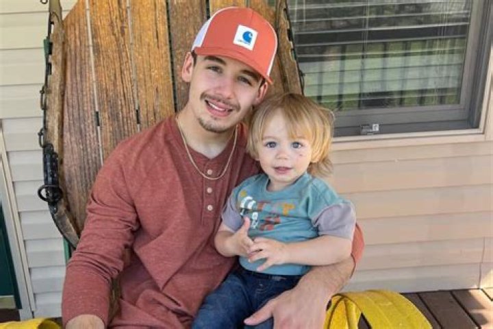 Who Is Noah Thompson Son Walker Lee Thompson? Baby Mama Angel Dixon And Their Relation