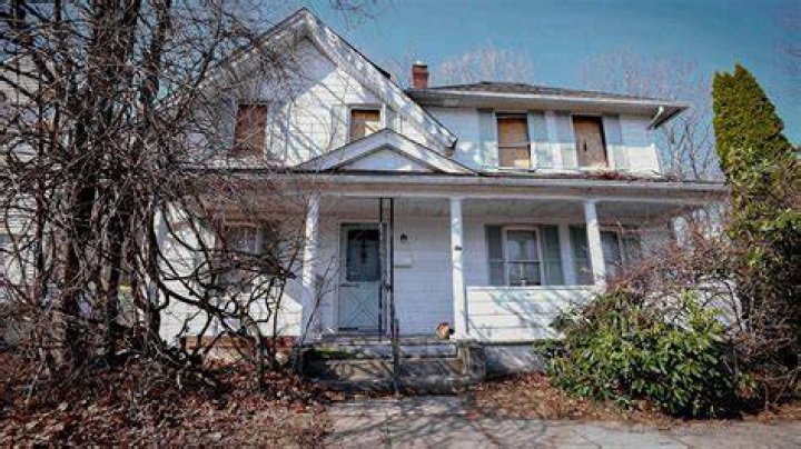 
Who Is Pedro Panjon From Connecticut? Sonia Loja Husband Shattered By Wife & Children’s Death 