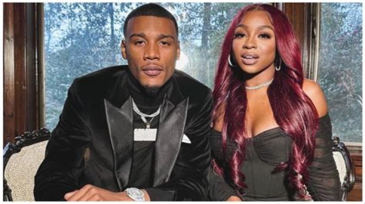 
Who Is Reginae Carter Boyfriend 2022? Reginae Carter Age, Biography, Brother, Parents 