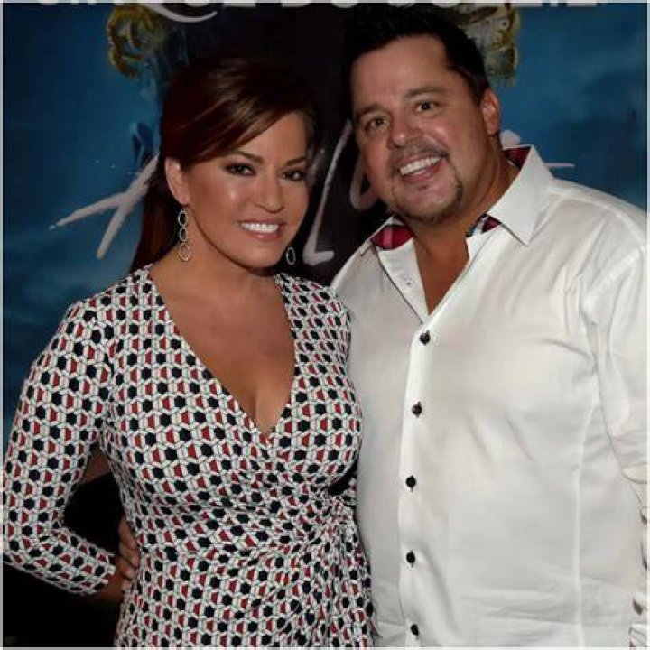 Who Is Robin Meade’s Husband, Tim Yeager? Explore Her Married Life