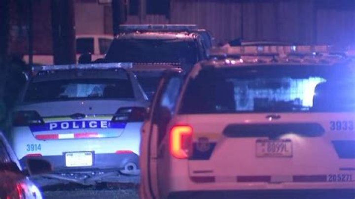 
Who is Steve Robbins? Philadelphia man accused of shooting SWAT officers, charged with molesting 9-year-old relative 